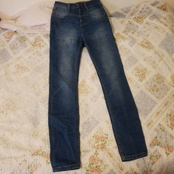 BDG High Rise Seam Ankle Jean - Picture 3 of 5